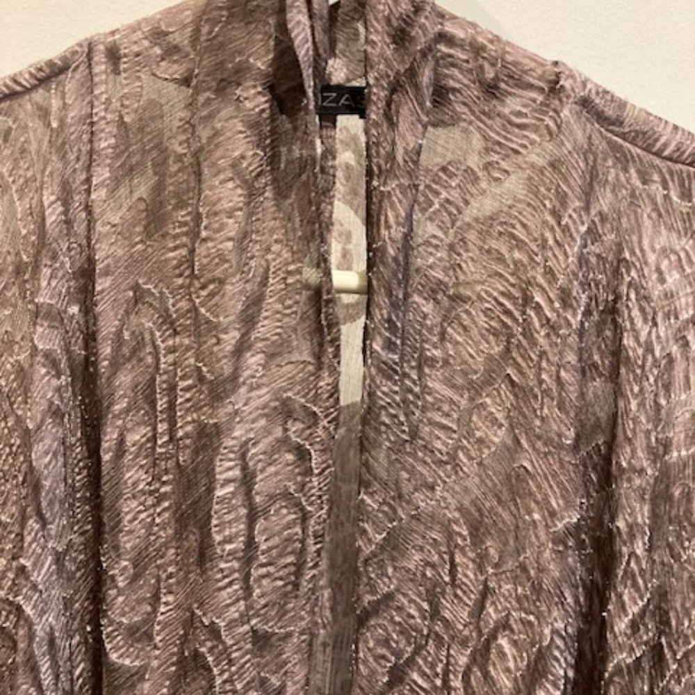 Elegant Grizas Sheer Jacket/Wrap, size Small